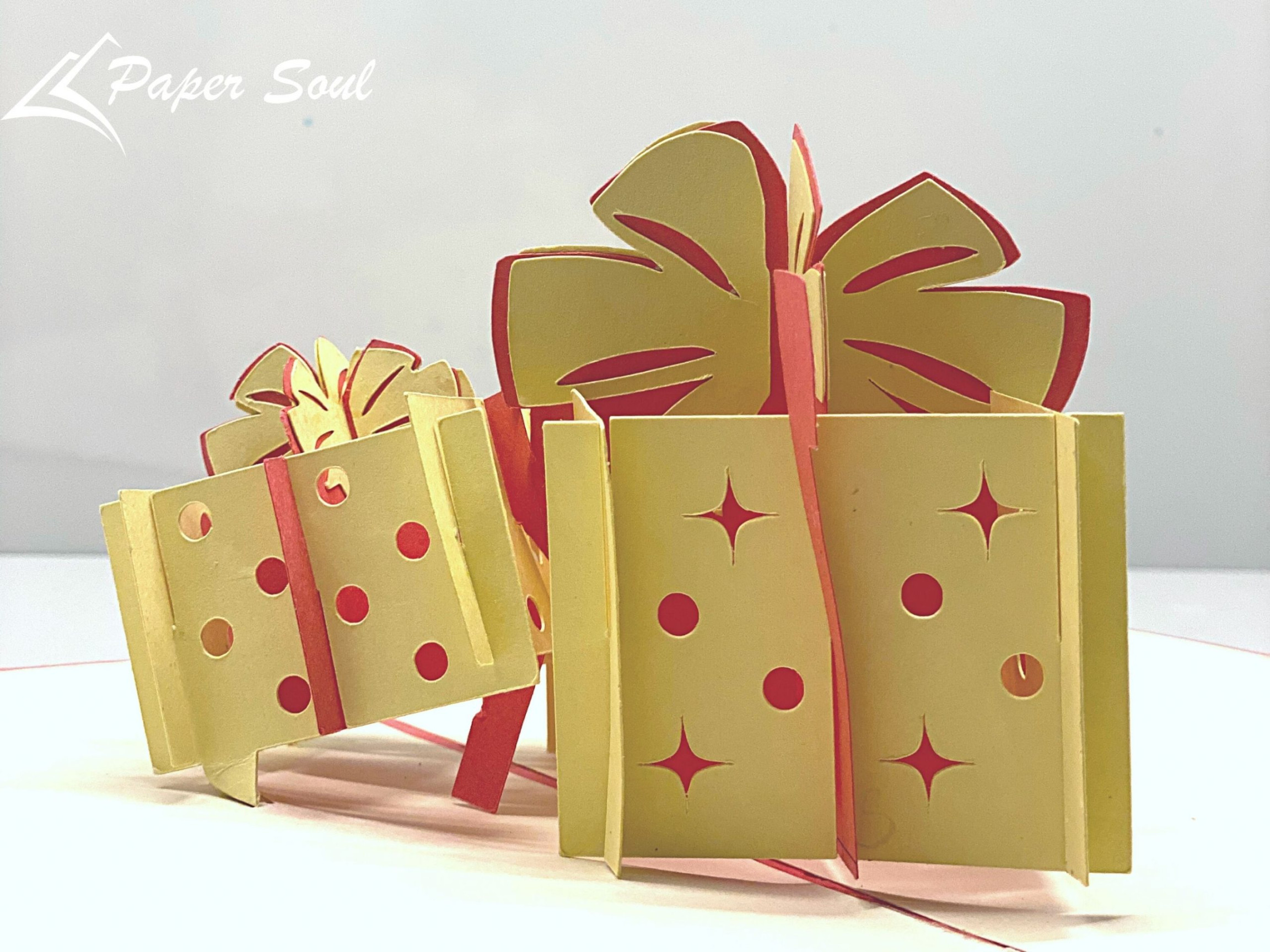 Gift box pop-up card template  Pop-up card templates free